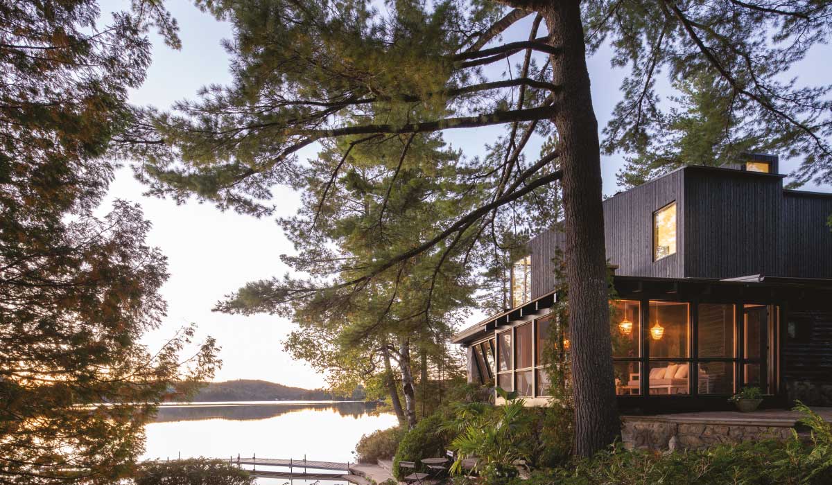 Paul Bernier Architecte renovation of this log cabin