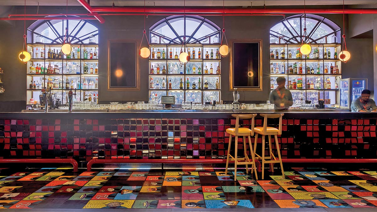 MTV Flyp Cafe