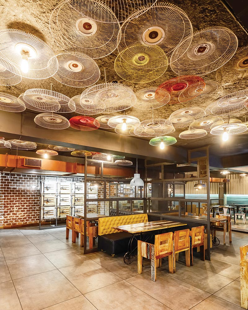 Public House Café, Bhopal