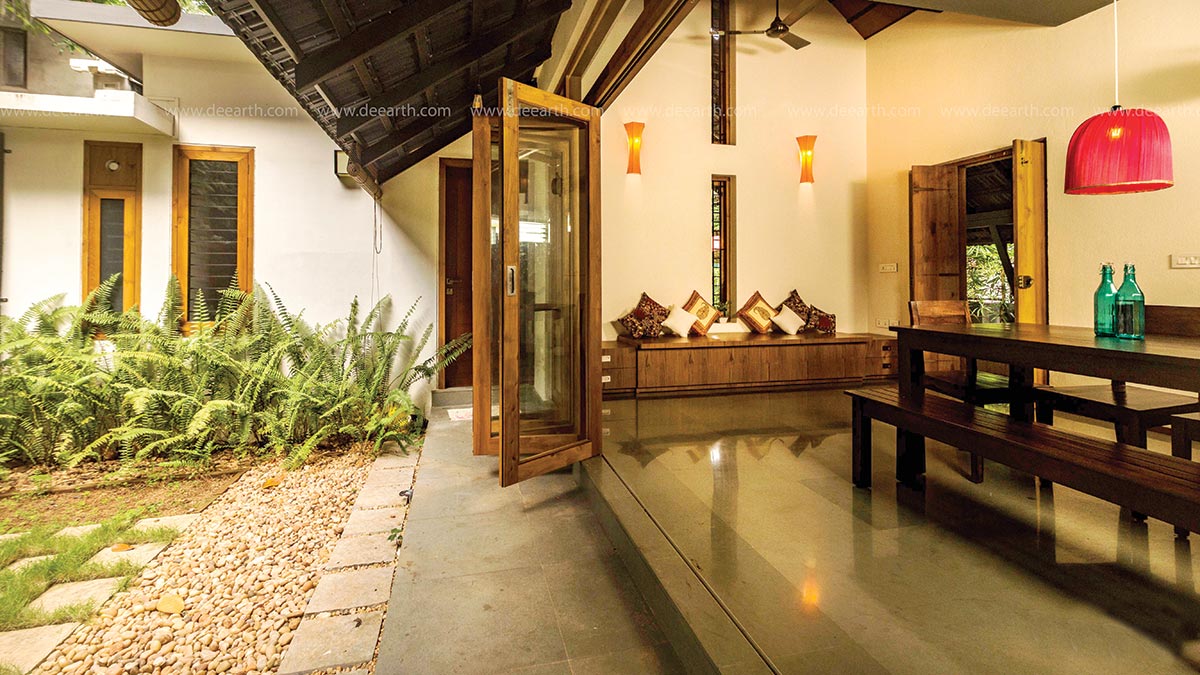 Residence in Perumanna