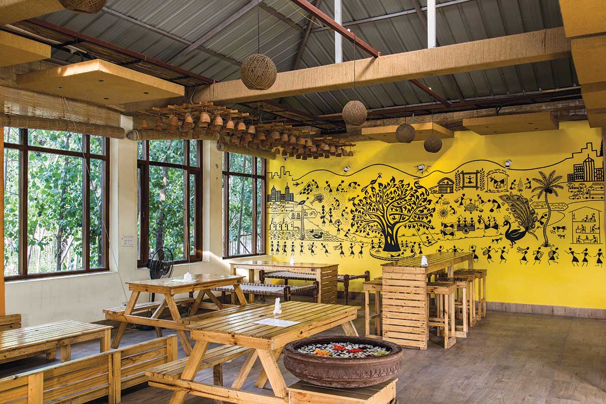 Enroot Restaurant - Interior