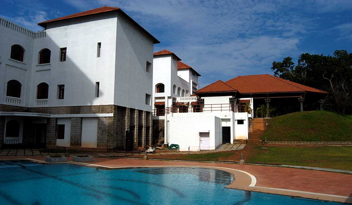 Mascot Hotel