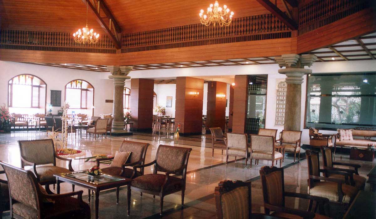 Mascot Hotel