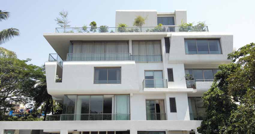 URBAN FLUID HOUSE