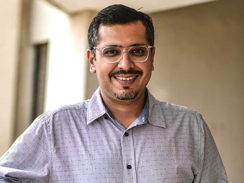 Ar. Manish Dikshit