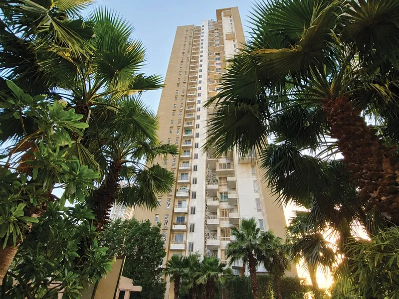 High-Rises-with-Extensive-Façade-Exposure