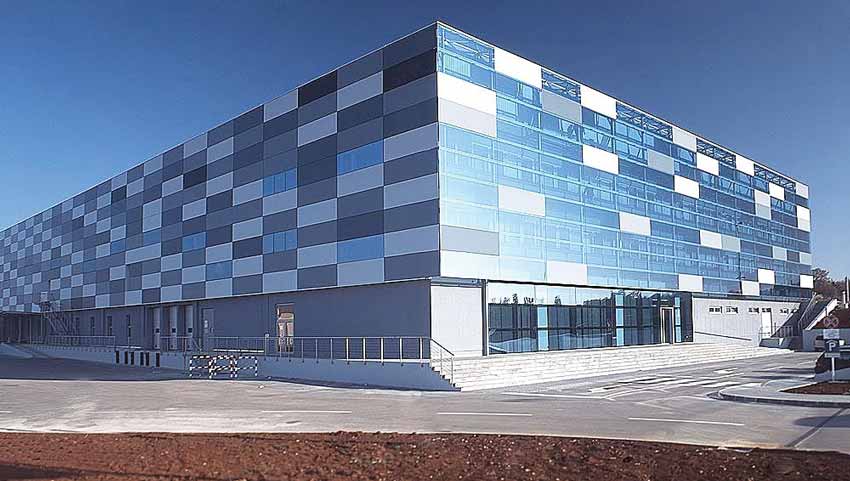 Ventilated Aluminium Facade