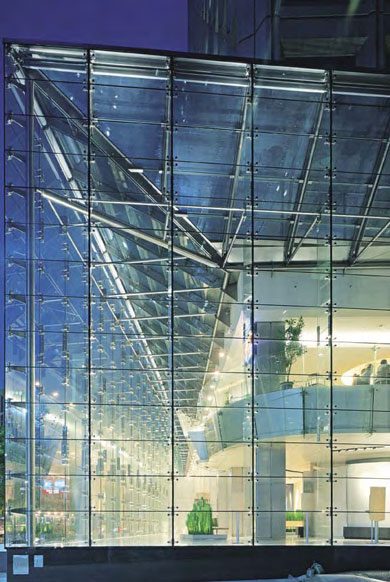 curtain wall construction
