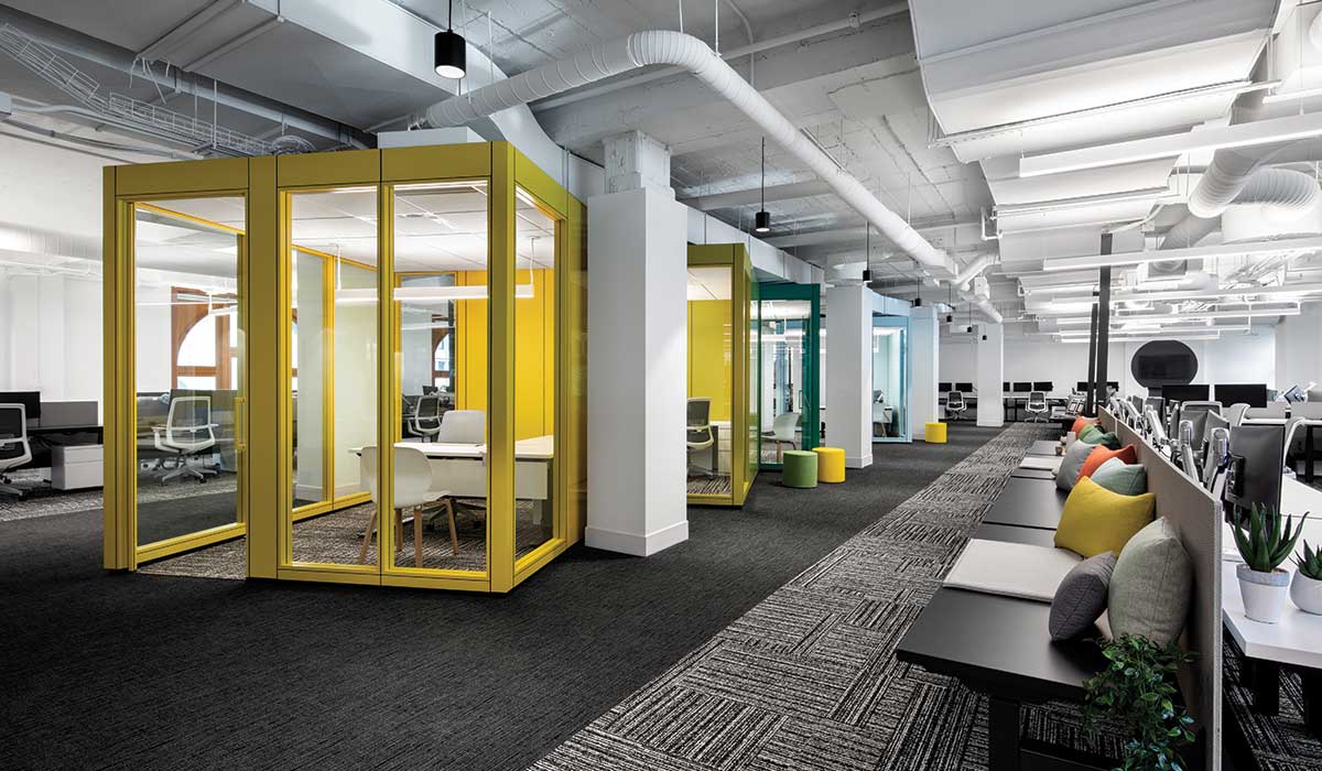 LumiGroup collaborates with inside Studio to create a symbiotic relationship between lighting and thoughtful design in the OneSpan office