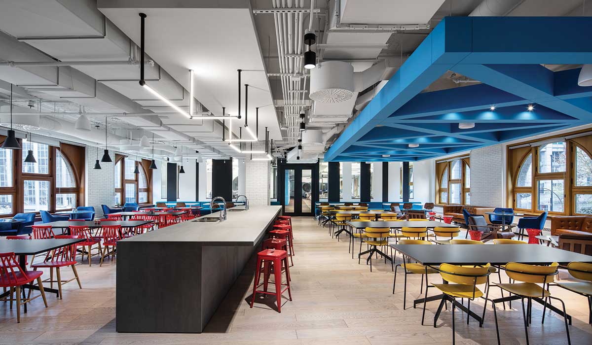 LumiGroup collaborates with inside Studio to create a symbiotic relationship between lighting and thoughtful design in the OneSpan office