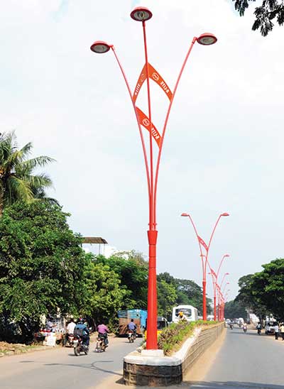 K-LITE Giraffe pole