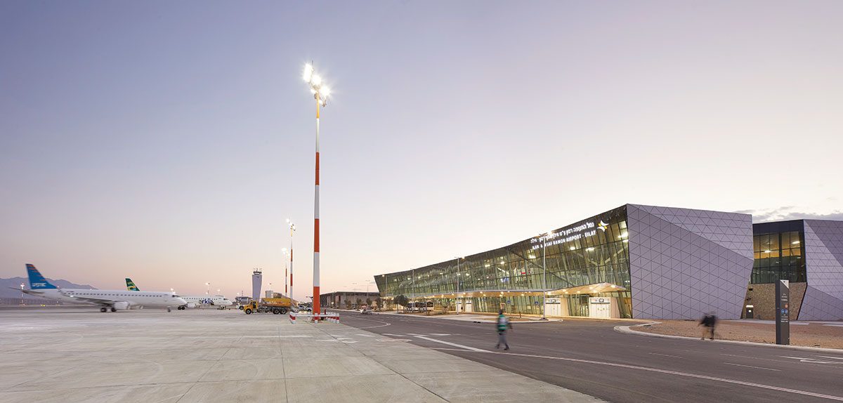 HuftonandCrow RAMON Airport