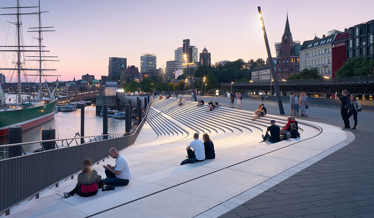 Hamburg River Promenade