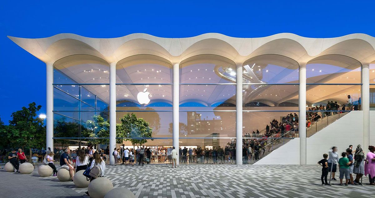 Apple Aventura creates a new social focus for Miami