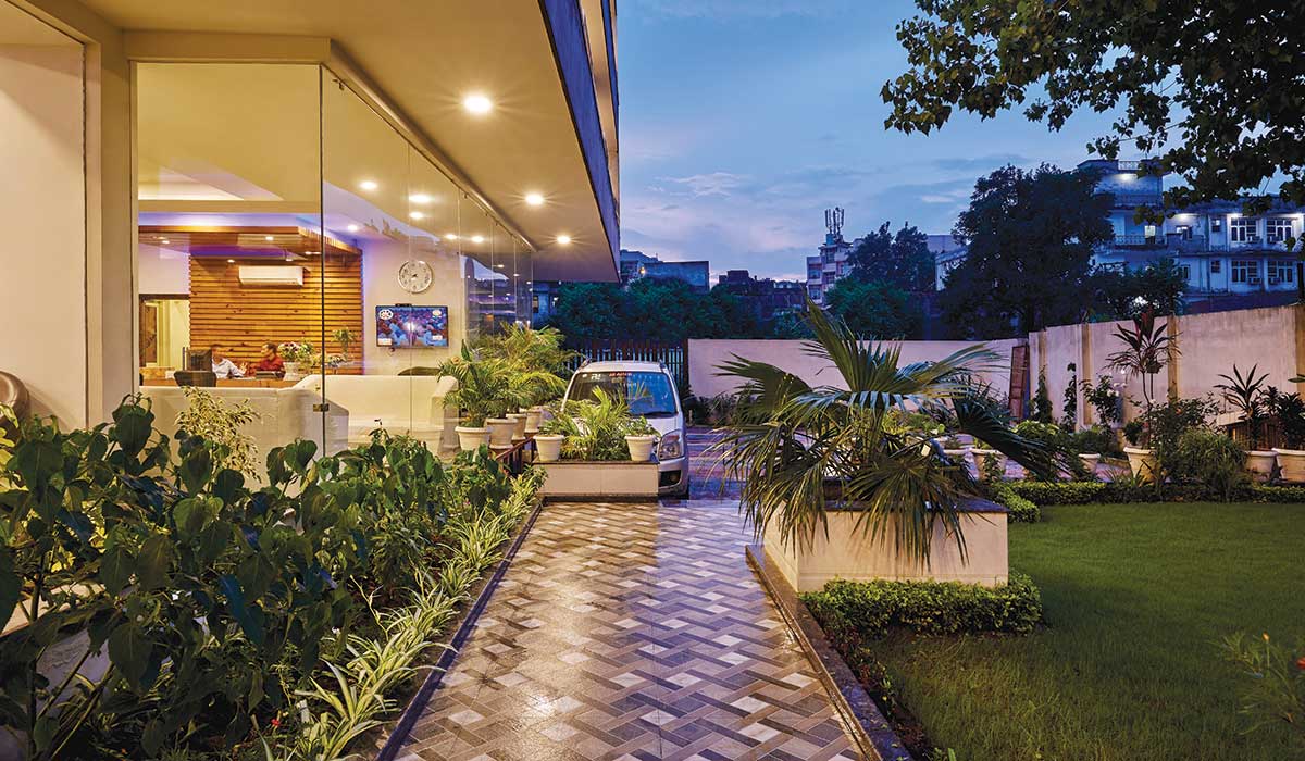 Hotel Rama Trident