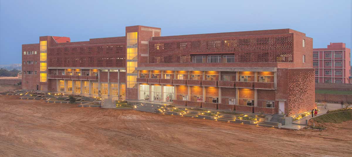 ZED Lab designs a well-engineered hostel complex