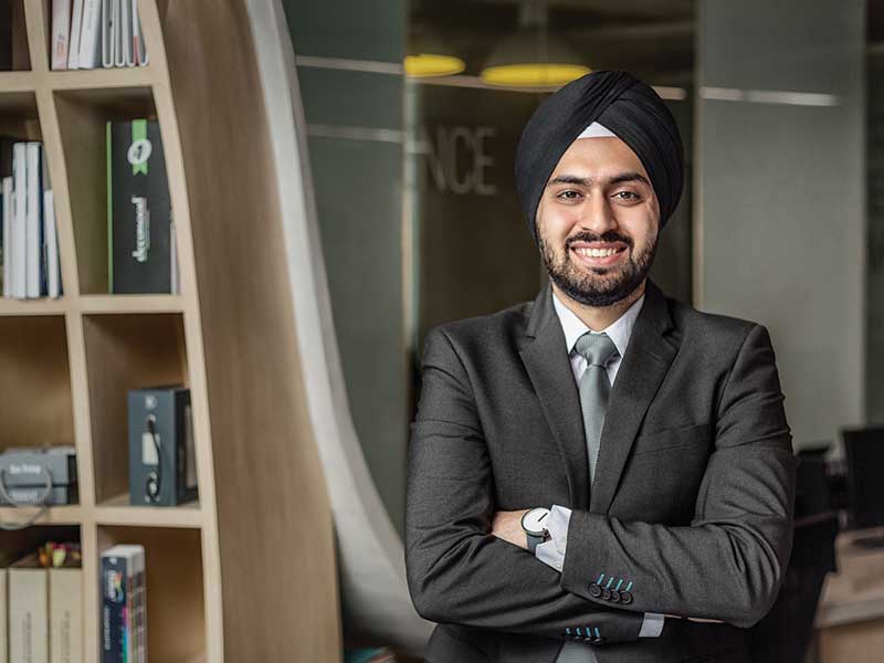Ar. Ravideep Singh Associate Director, CDA