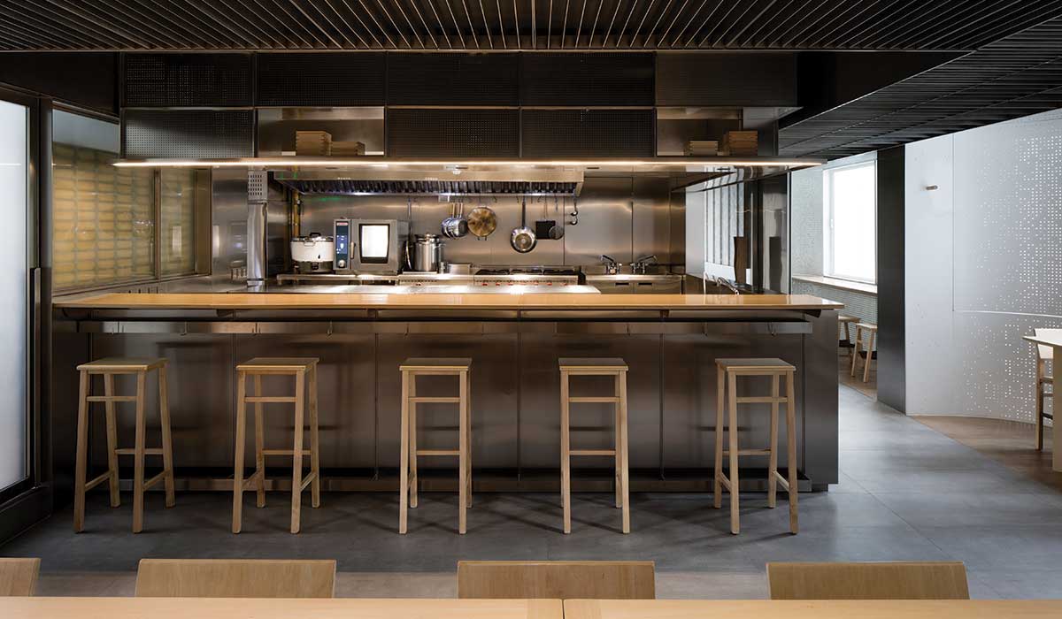 The Zentral Kitchen by Lukstudio