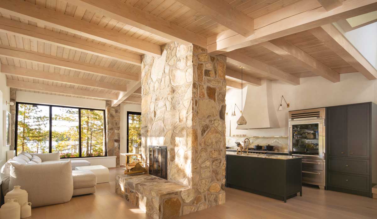 Paul Bernier Architecte renovation of this log cabin