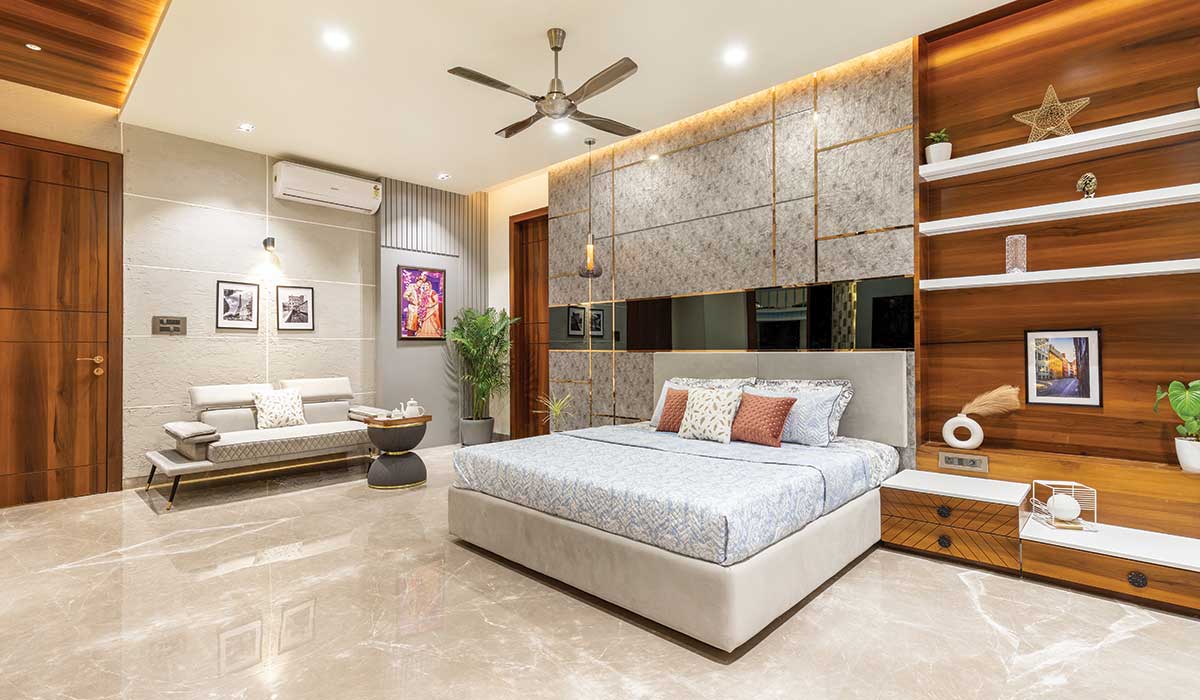 Space Art The design and décor of this villa by Space Art epitomizes elegance