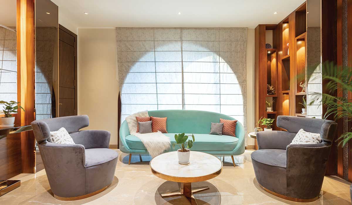 Space Art The design and décor of this villa by Space Art epitomizes elegance