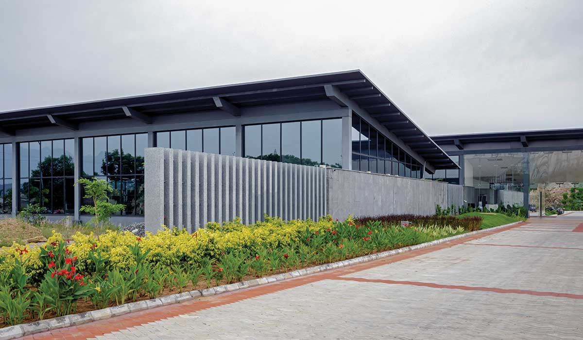 IMK Architects The design for the office of VEE Technologies by IMK Architects