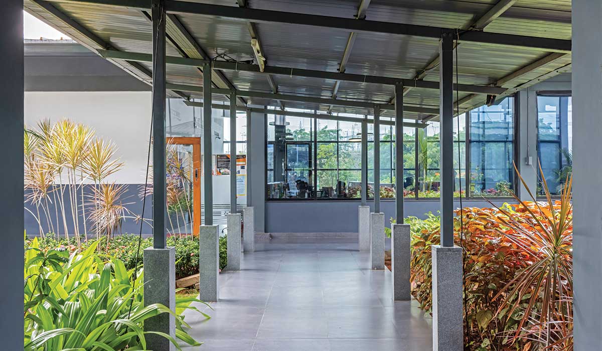 IMK Architects The design for the office of VEE Technologies by IMK Architects