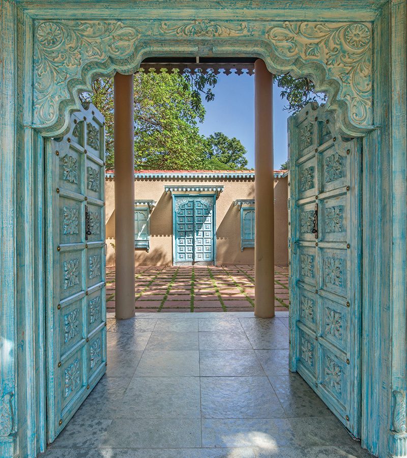 traditional and rustic design elements