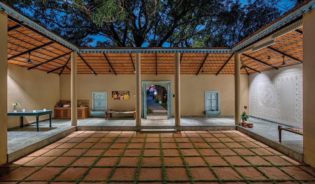 MKDC traditional and rustic design elements
