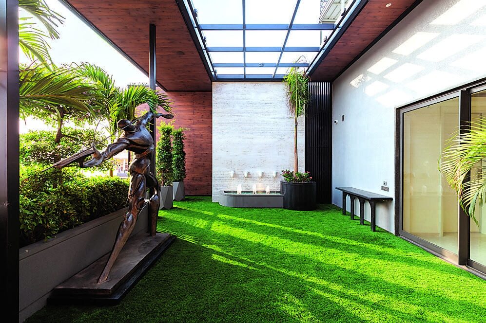 Balcony materials and connection to outdoor space
