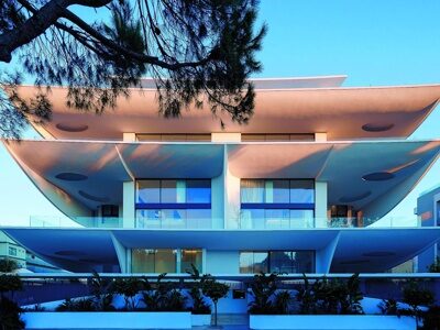 Integrating Architecture, Functionality & Bioclimatic Principles