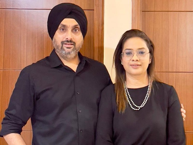 Gurpreet Singh and Jasleen Chalotra The Alabaster Manor