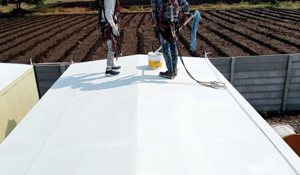 Aadvanced solar heat-reflective cool roof coatings
