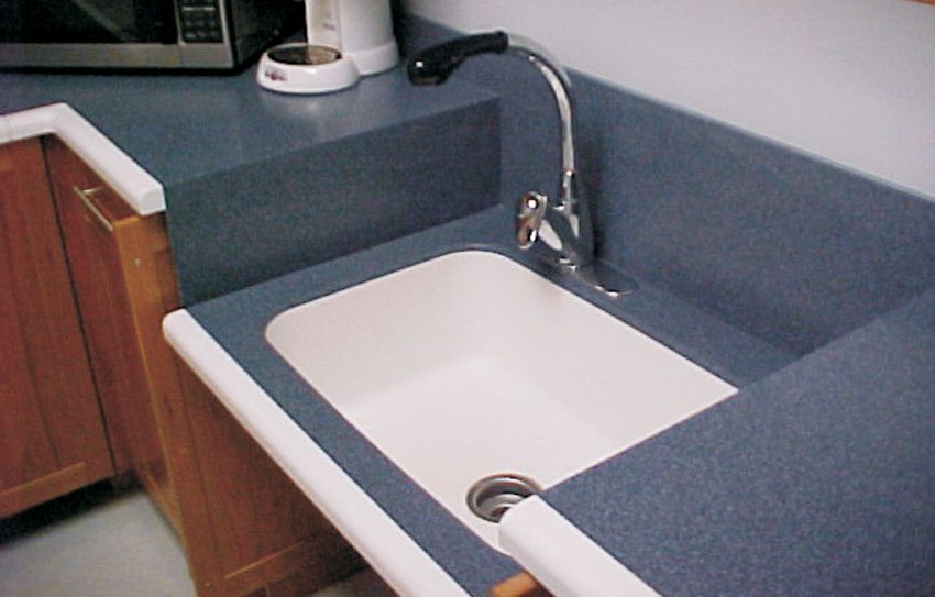 Universal sanitaryware