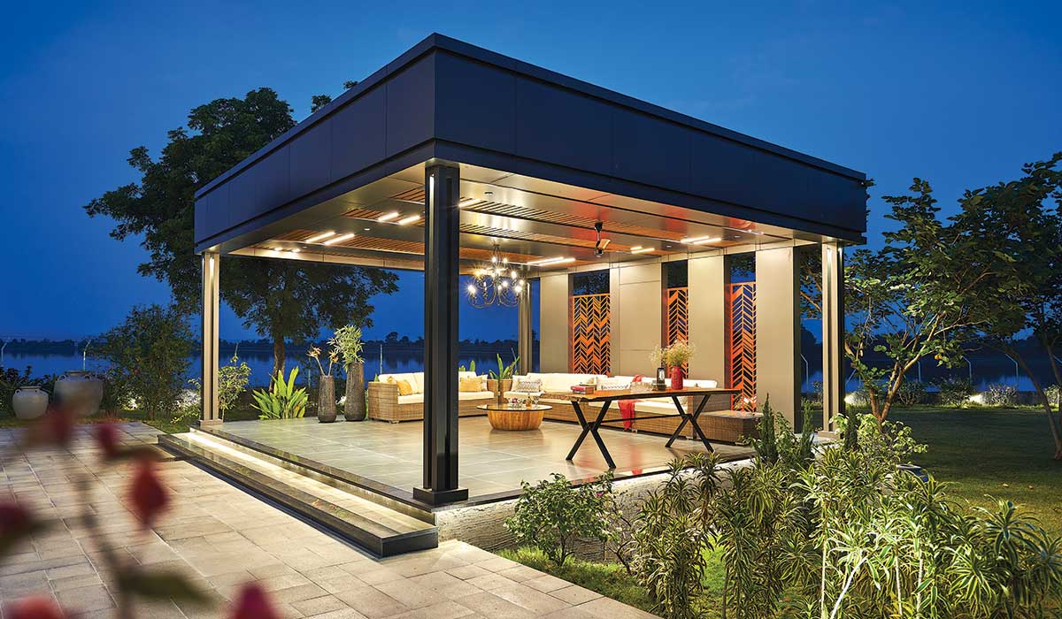 the sphere of high-end residential architecture