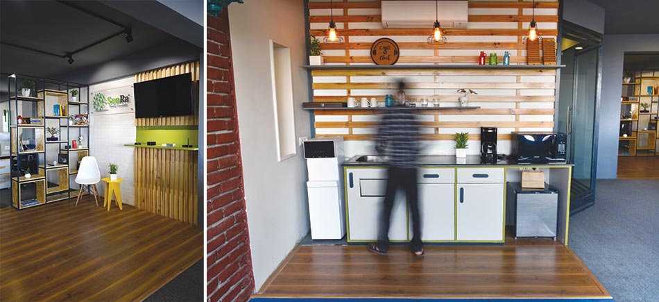 Visual Connectivity pantry