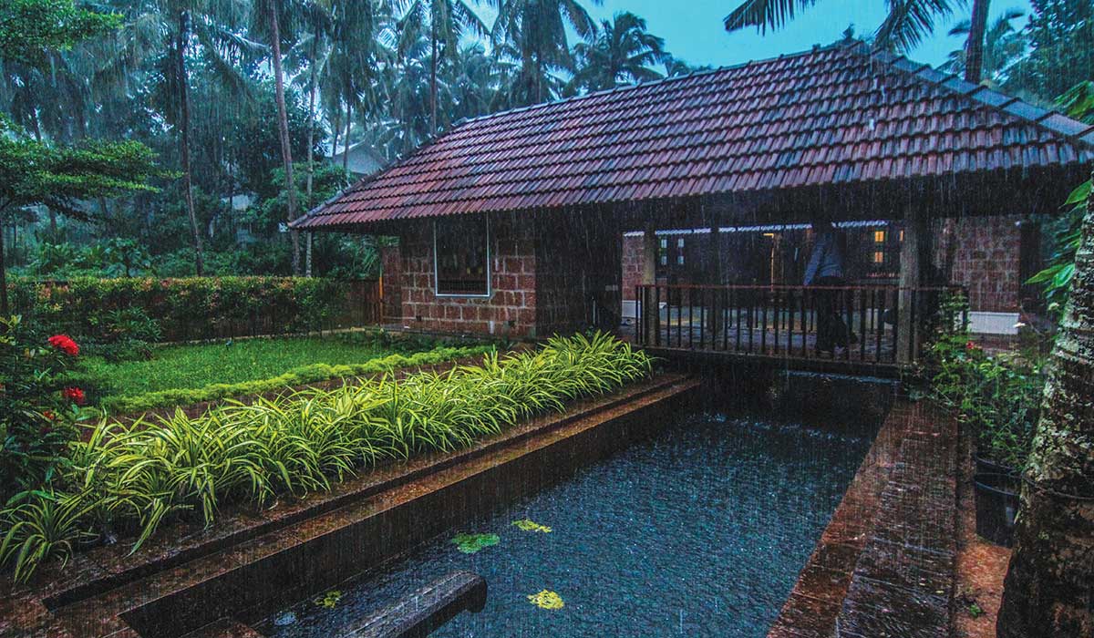 Zoha residence by De Earth Architects