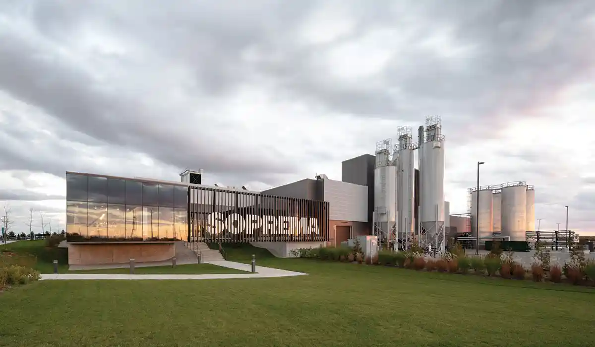 Lemay’s sustainable design of a new SOPREMA plant