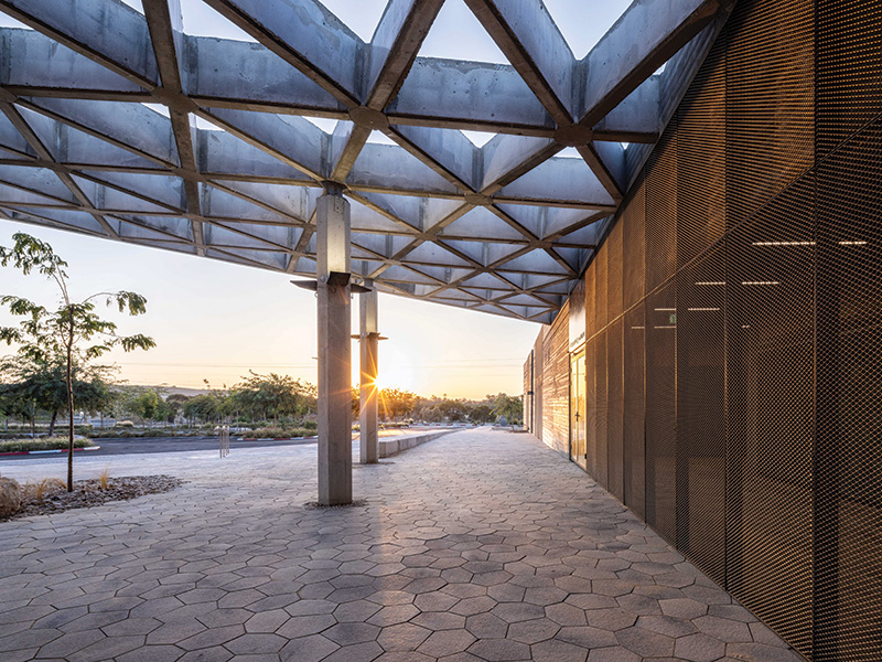 Sustainable Architecture in the Desert