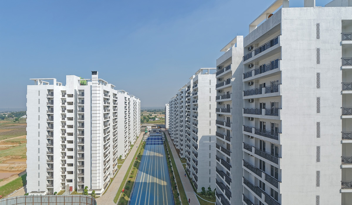 the concept of Green Living that integrates nature into homes