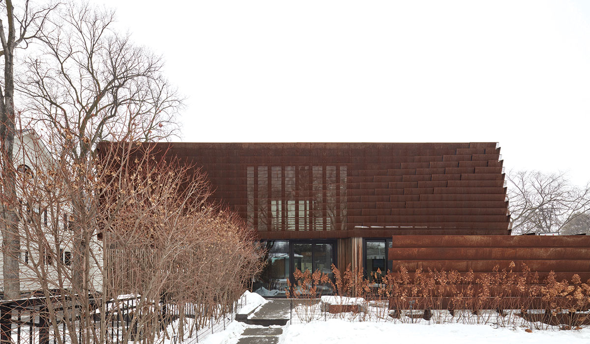 House & Villa Veil House by 5468796 Architecture