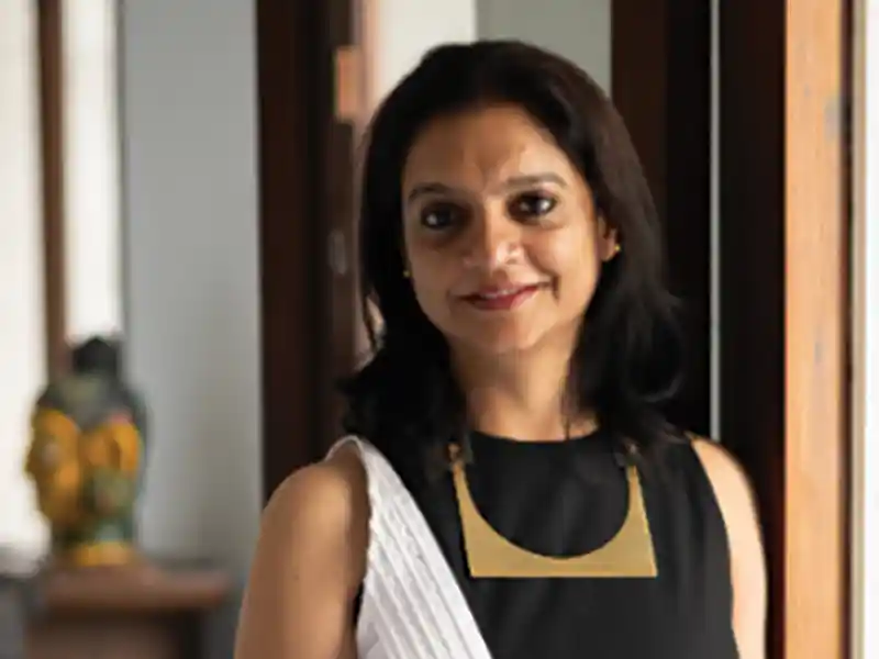 Vaishali-Mangalvedhekar