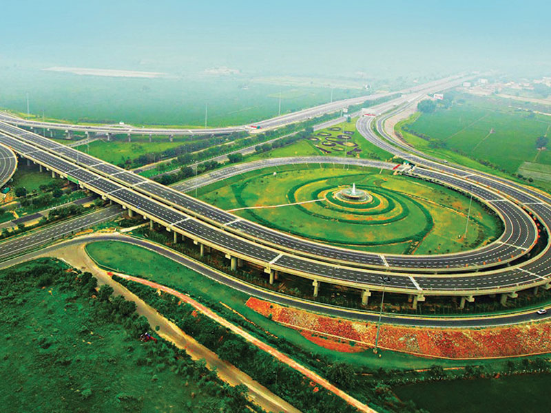 Promising developments on Yamuna Expressway