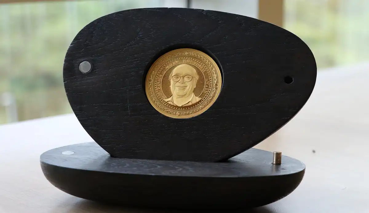 Ar. Girish Doshi with a miniature of one of his works at the 2nd edition of B.V Doshi Memorial Exhibition